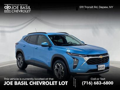 Used 2025 Chevrolet Trax LT w/ LT Convenience Package