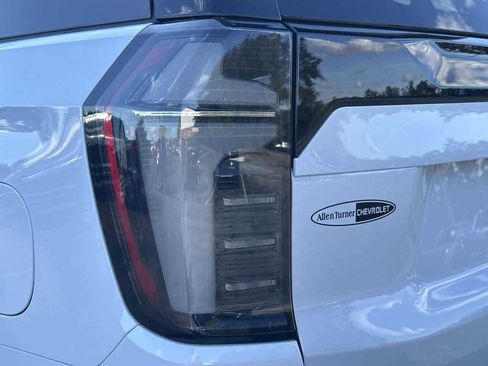 New 2026 Chevrolet Tahoe Premier image 8