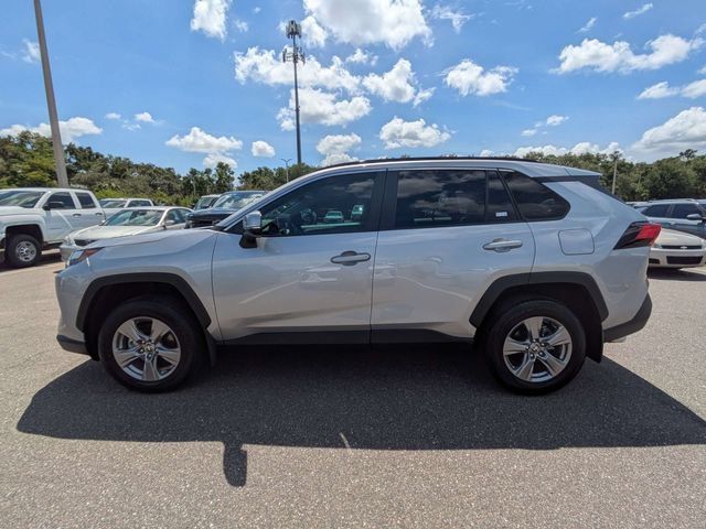 Used 2025 Toyota RAV4 XLE FWD image 6