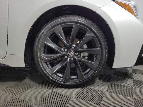 Used 2024 Toyota Corolla SE image 11