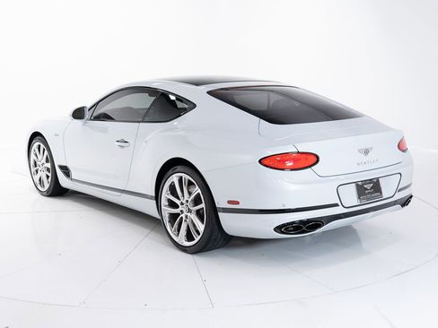 Used 2024 Bentley Continental GT AWD/4WD image 3