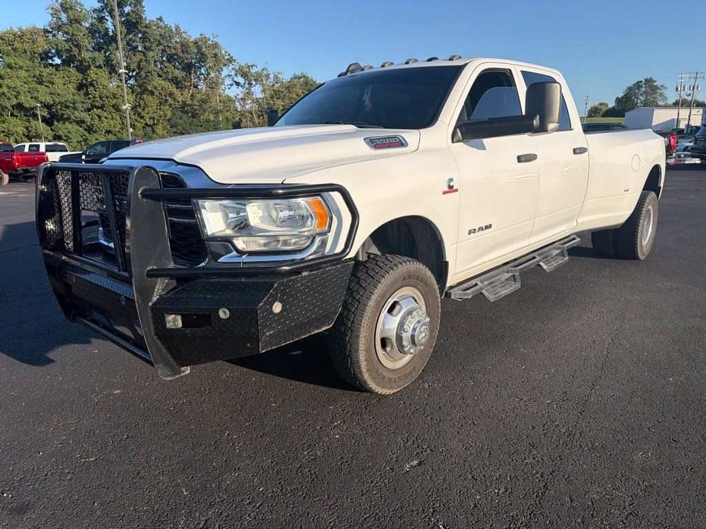 Used 2020 RAM 3500 Tradesman AWD/4WD image 2