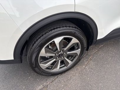 Used 2024 Ford Escape Platinum