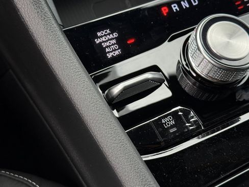 New 2025 Jeep Grand Cherokee Overland w/ Adv Protech Group III image 26