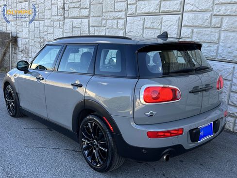 Used 2017 MINI Cooper Clubman ALL4 w/ Premium Package image 4