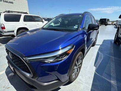 Certified 2025 Toyota Corolla Cross XLE
