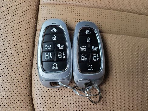 Used 2022 Hyundai Sonata Limited image 32