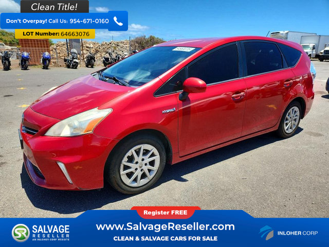 Used 2014 Toyota Prius V FWD image 1