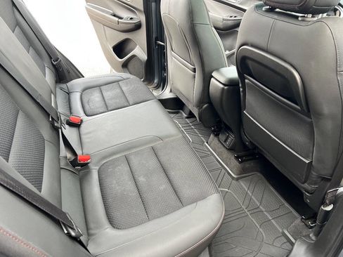 Used 2022 Chevrolet TrailBlazer RS w/ Sun and Liftgate Package image 17