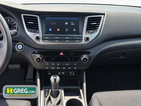 Used 2018 Hyundai Tucson Value FWD image 15