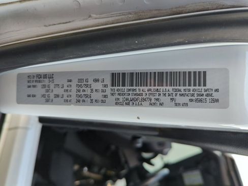 Used 2015 Jeep Wrangler Sport w/ Connectivity Group AWD/4WD image 15