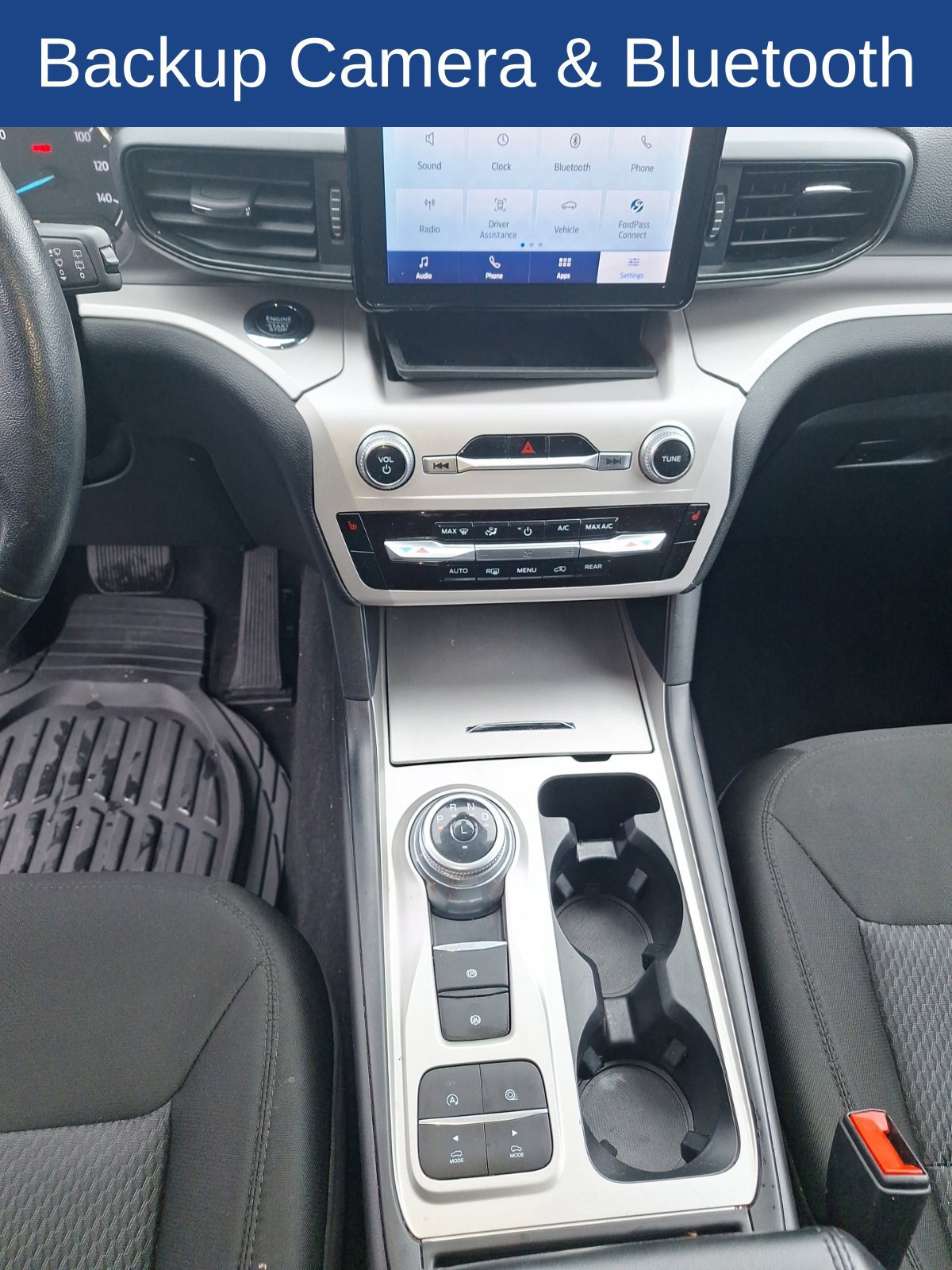 Used 2024 Ford Explorer XLT RWD image 16