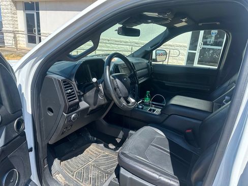 Used 2020 Ford Expedition Max Limited RWD image 9