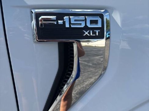 Used 2022 Ford F150 XLT w/ Equipment Group 302A High image 12