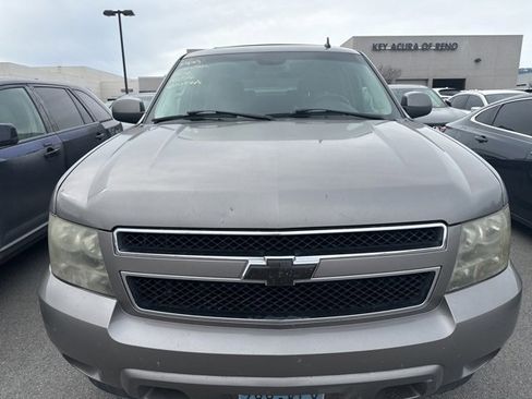 Used 2007 Chevrolet Tahoe LT w/ LT Preferred Equipment Group image 2