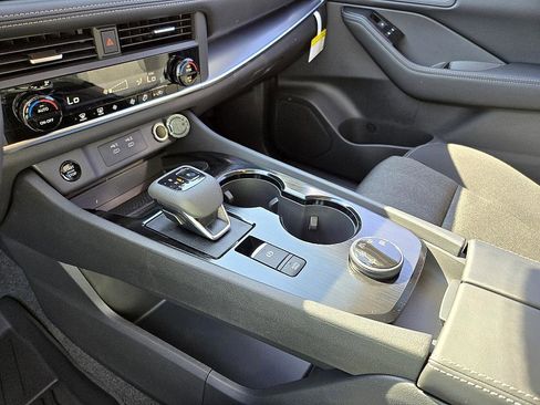 New 2026 Nissan Rogue SV image 15