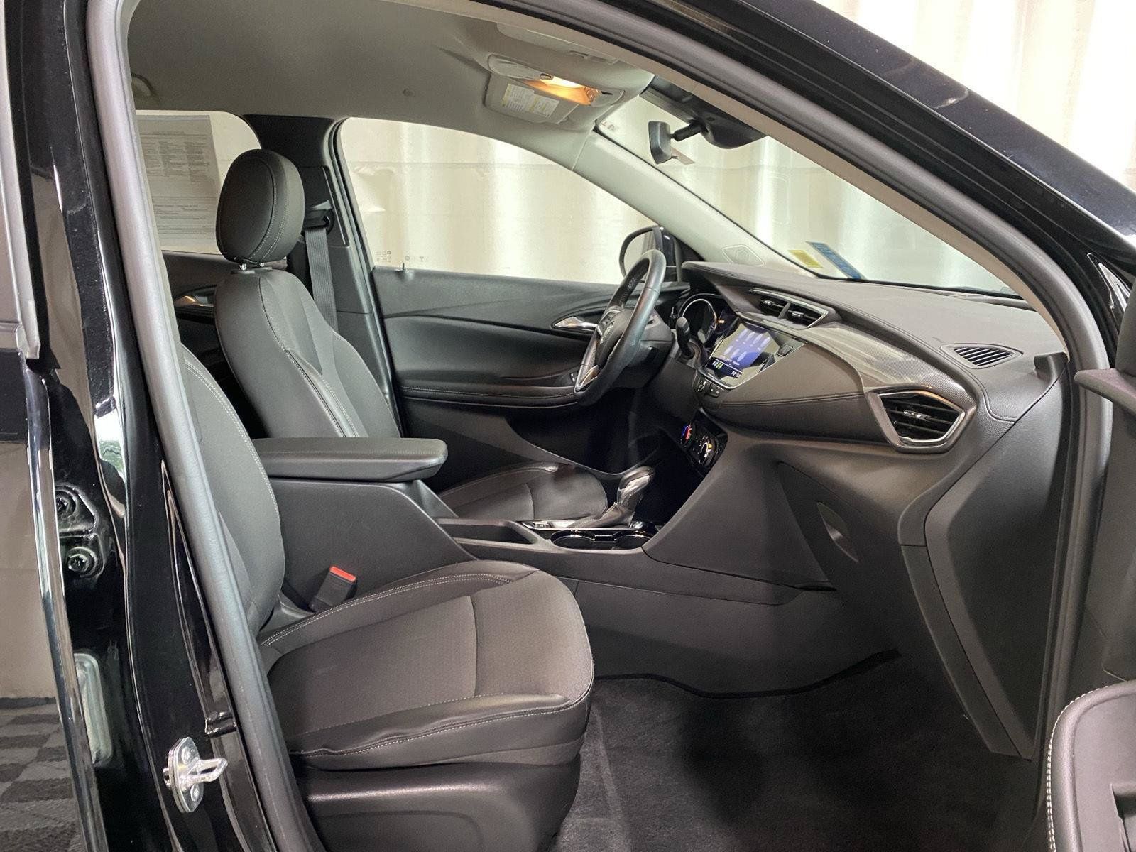 Used 2022 Buick Encore GX Preferred w/ Cold Weather Comfort Package FWD image 6