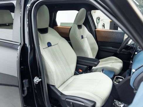 Certified 2025 MINI Cooper Countryman S w/ Comfort Package Max AWD/4WD image 25