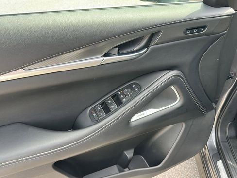 Used 2025 INFINITI QX60 Luxe FWD image 13