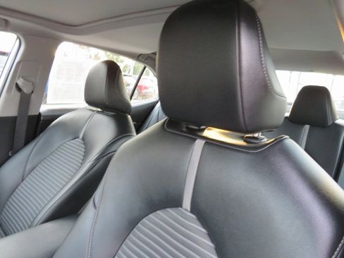 Certified 2023 Toyota Camry SE image 16