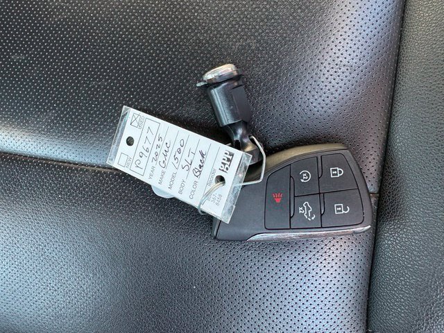Used 2025 GMC Sierra 1500 SLT AWD/4WD image 6