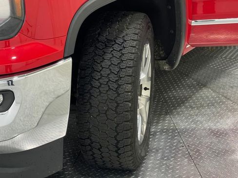 Used 2018 GMC Sierra 1500 SLT w/ SLT Premium Package image 35