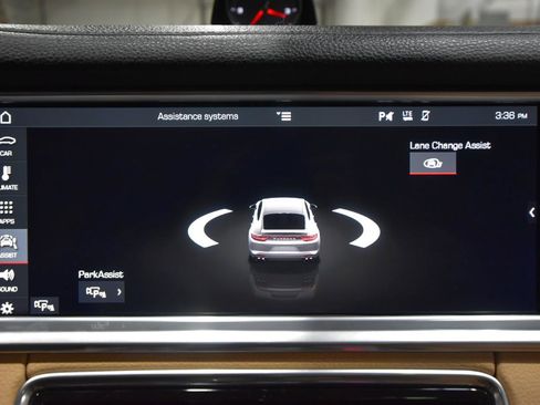 Used 2018 Porsche Panamera 4S AWD/4WD image 29