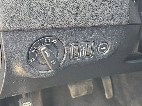 Used 2018 Dodge Charger GT w/ Driver Confidence Group image 21