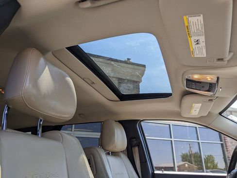 Used 2014 Dodge Durango Citadel w/ Technology Group AWD/4WD image 21