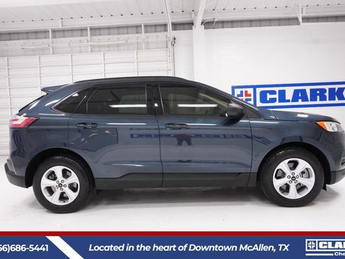 Used 2024 Ford Edge SE image 4