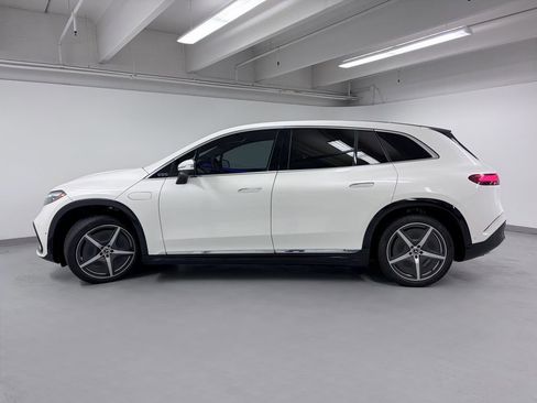Certified 2023 Mercedes-Benz EQS 580 4MATIC SUV image 6