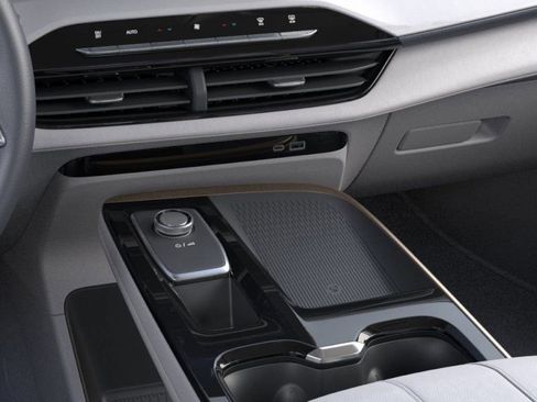 New 2025 Buick Enclave Avenir w/ Super Cruise Package image 18