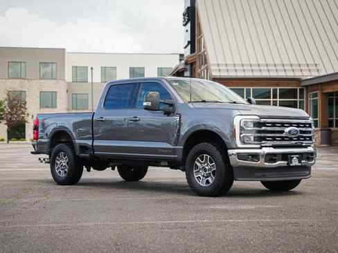 Used 2024 Ford F250 Lariat AWD/4WD image 1
