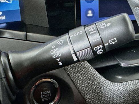 Used 2026 Subaru Outback Premium AWD/4WD image 13