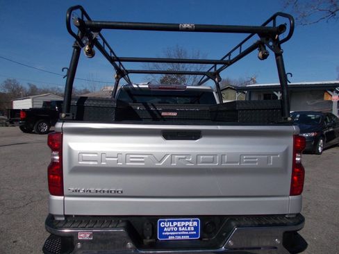 Used 2021 Chevrolet Silverado 1500 W/T w/ WT Value Package image 4