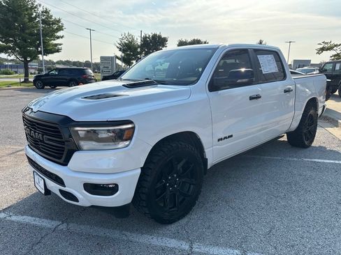 Used 2023 RAM 1500 Laramie AWD/4WD image 4