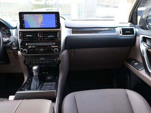 Used 2023 Lexus GX 460 Premium AWD/4WD image 24
