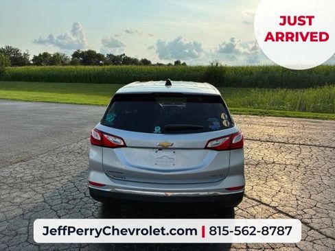 Used 2021 Chevrolet Equinox LT AWD/4WD image 6
