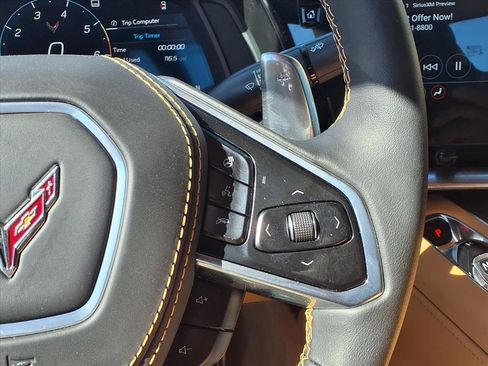 Used 2023 Chevrolet Corvette Stingray Premium Conv w/ Z51 Performance Package image 17