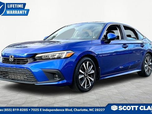 Used 2022 Honda Civic EX image 3