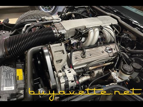 Used 1991 Chevrolet Corvette Coupe image 24