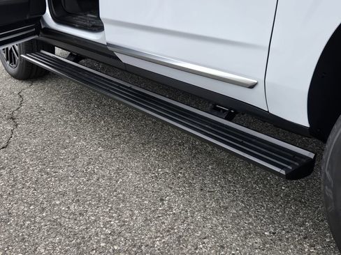 New 2026 GMC Yukon XL Denali AWD/4WD image 38