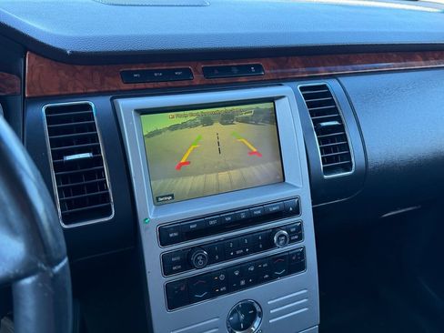 Used 2010 Ford Flex Limited AWD/4WD image 18
