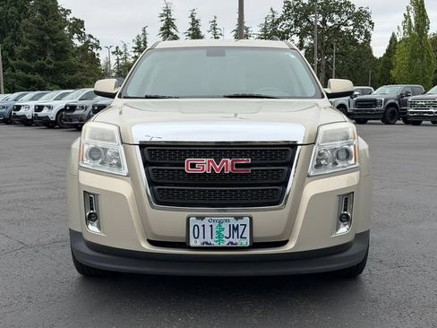 Used 2011 GMC Terrain SLE AWD/4WD image 9