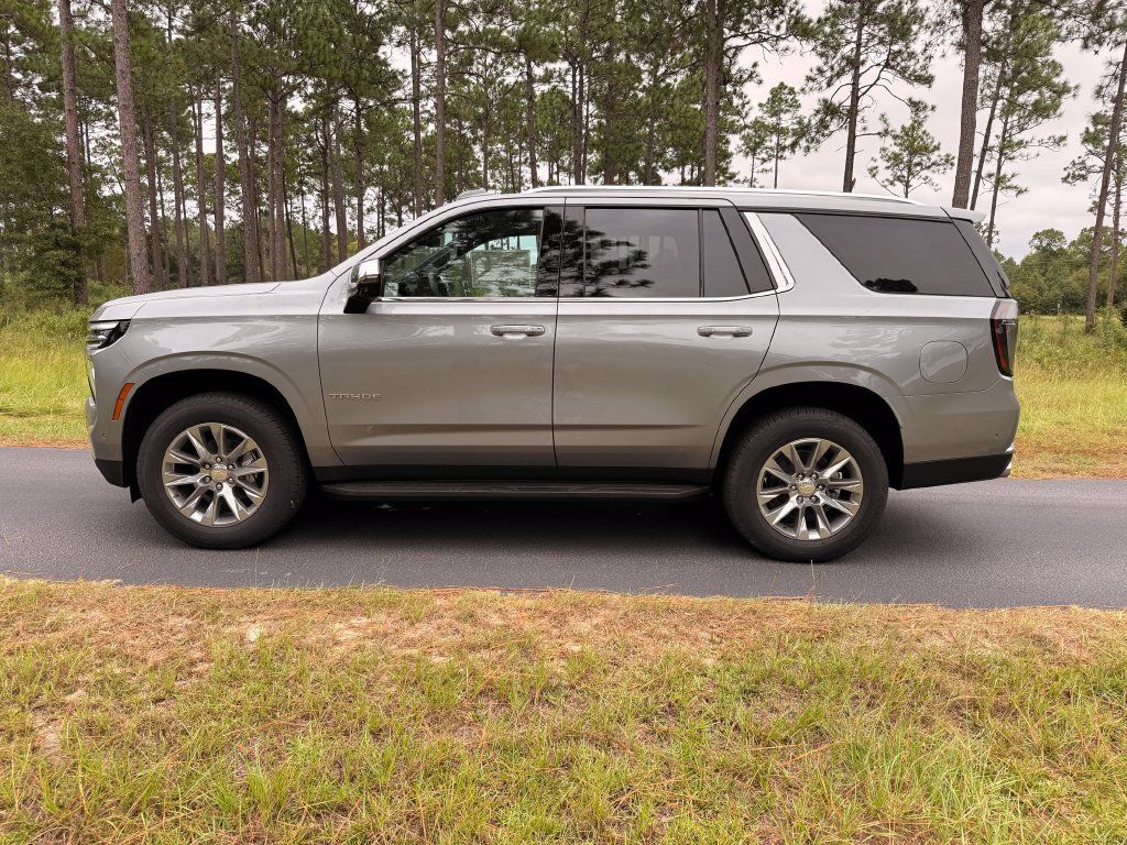 New 2027 Chevrolet Tahoe Premier w/ Sun And Tow Package RWD image 2