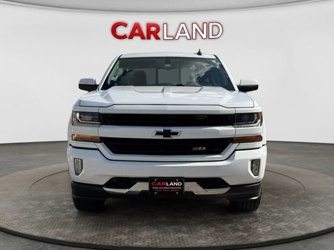 Used 2018 Chevrolet Silverado 1500 LT w/ Texas Edition AWD/4WD image 8