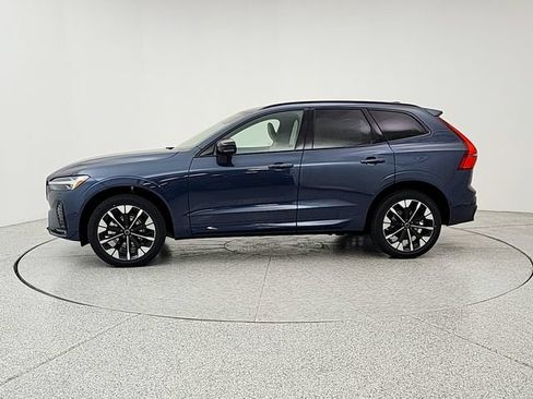 New 2026 Volvo XC60 B5 Plus w/ Climate Package PRO AWD/4WD image 8