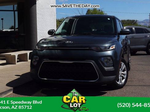 Used 2021 Kia Soul LX FWD image 1