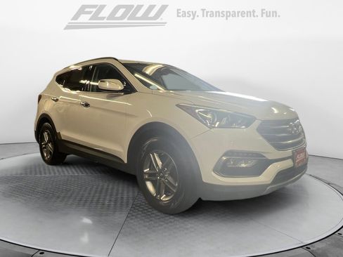 Used 2017 Hyundai Santa Fe Sport image 1