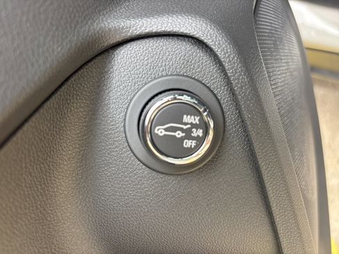 New 2026 Chevrolet TrailBlazer RS w/ Convenience Package FWD image 22